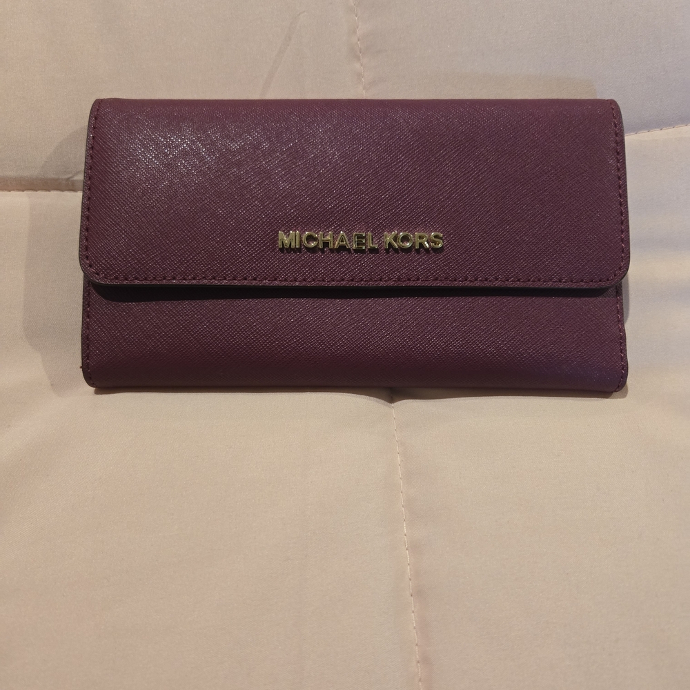 Michael Kors Plum Wallet